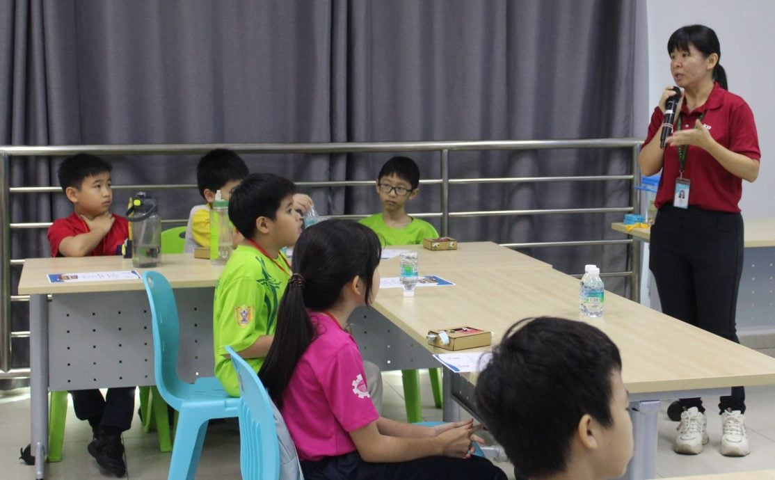 （古城第四版主文）培风中学开办《街机编程探险记》小学游戏编程