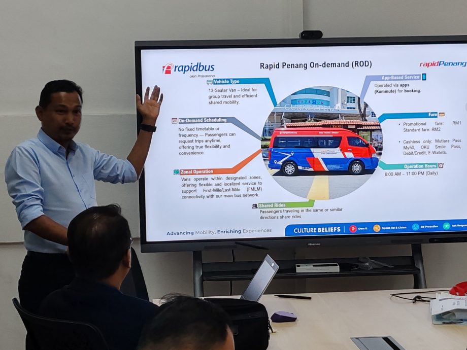 （大北马）6辆槟快捷通电召客货车在乔治市试跑　乘费只需1令吉