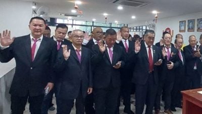 李振兴：发挥更大能量   健全组织靠大家同心