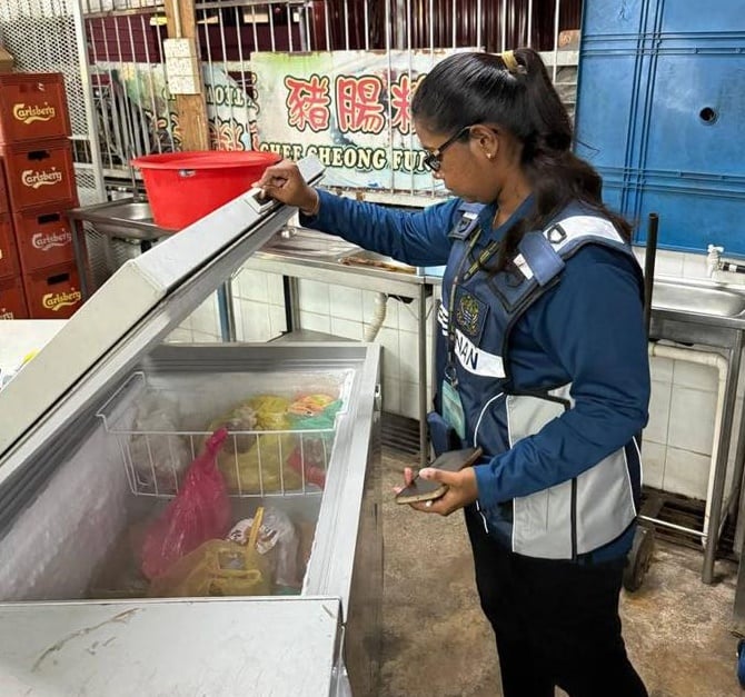 (大北马)槟岛市政厅再行动 4食肆卫生不佳关14天