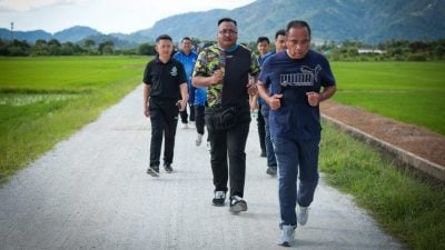 警員也要日走1萬步  59警員田野間漫步