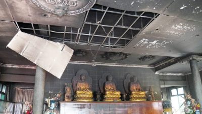 加基武吉佛教会火患 主殿烧毁 瓦牌掉满地