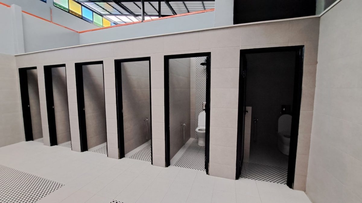 米都市厅泳池卫生间获提升，变五星级酒店厕所