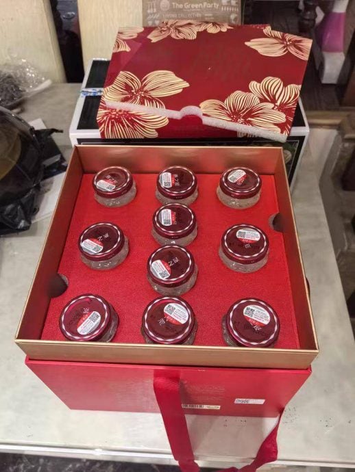 (大北马)诈骗手法层出不穷,这次是假冒学校订餐和代购燕窝,让咖啡馆业者蒙受1500令吉损失。