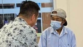 长者骑脚车来捐款   胡栋强感激