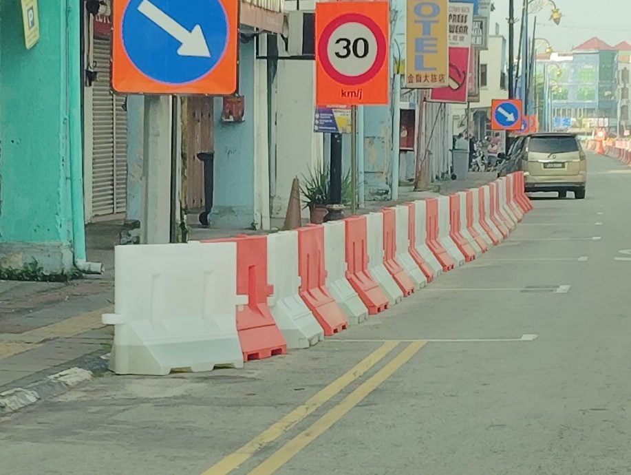 (已签发)柔:东甲麻坡路分界堤兴建工程重启 本月内完工