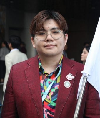 特稿丨纱玉街化身“绅士游行”T台 展现西装不同品味