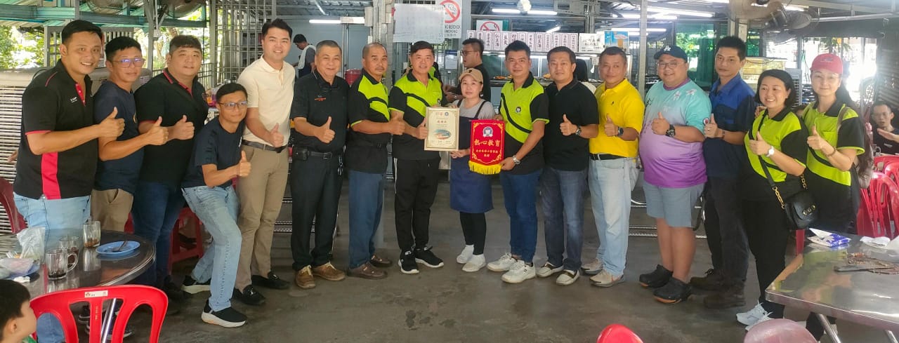 星洲情牵大古来华小嘉年华义卖会,首场筹得1万3380