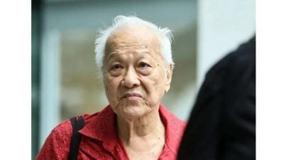 82岁老翁涉棍打同龄邻居   受害人：好像要打死我