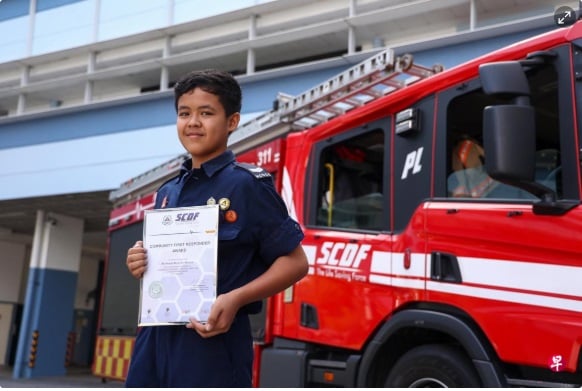 (已签发)柔:狮城二三事:一年15次响应紧急事故 13岁少年垃圾站灭火获表扬