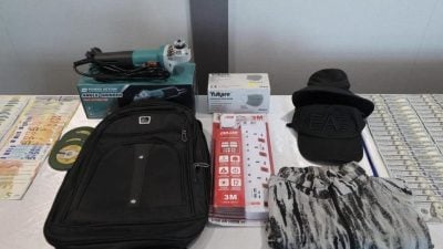 三拉美男子涉洋房破门行窃被捕 母子提供线索助破案