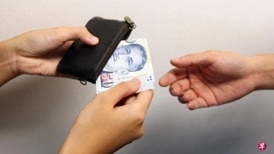 阿叔欠卜基人情 铤而走险当跑腿