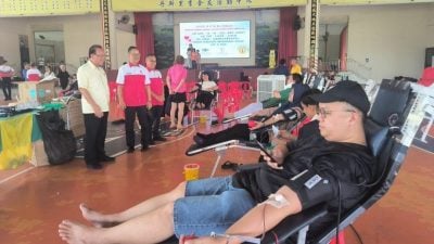陈益昇吁放宽   筹100包血液限制令