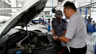 SPM考9E不言败   修车仔逆袭当经理