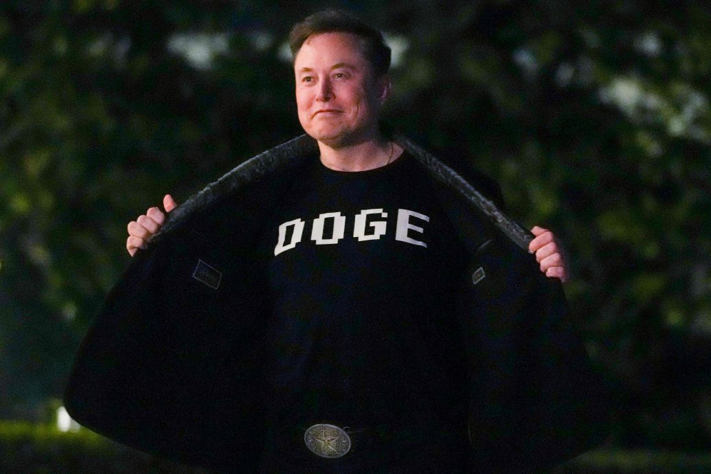 FILES-US-POLITICS-MUSK