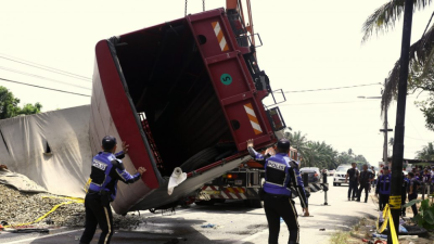 FRU罗里车祸︱从各角度调查 警方传召逾60人录供