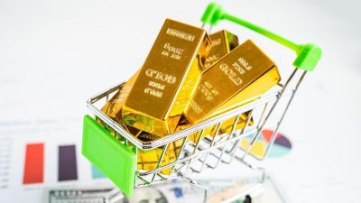 中国Z世代快乐消费当道  老铺黄金股价曾飙破2000%