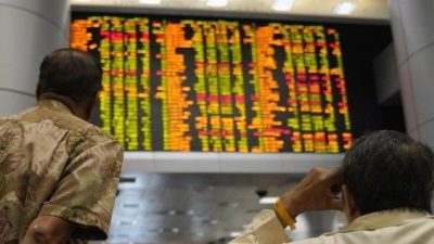 穆迪下调美国评级 马股急挫16.72点