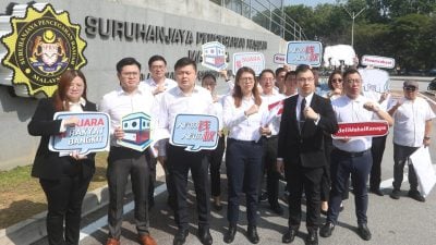 指控存在弊端及造价问题 马青向反贪会投报MyKiosk