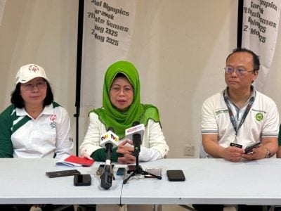 部分人肥胖视聼力差 . 15岁特殊健儿患高血压