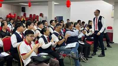 郑国栋接任团长职  华青团迈向新时代