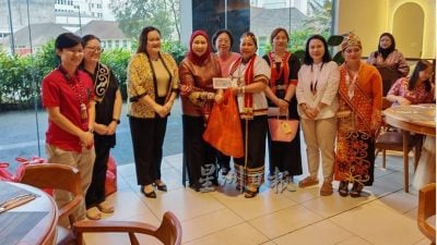 莎丽花：身处现代全球化浪潮  保护文化遗产守住根