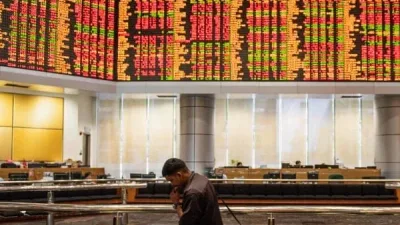 投资者观望国行议息   马股半日跌2.97点