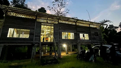 The forest clinic during graveyard shift