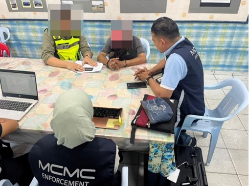 MCMC传召网民调查