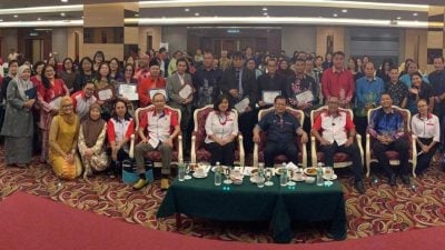 砂教职工会：福利改善．政府关心教育部门