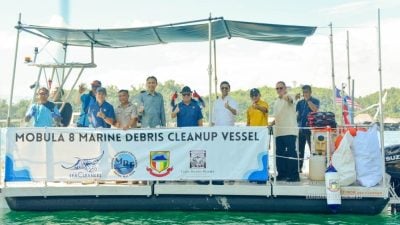 庇市厅海研基金会联手 启用垃圾收集船 对抗海洋污染