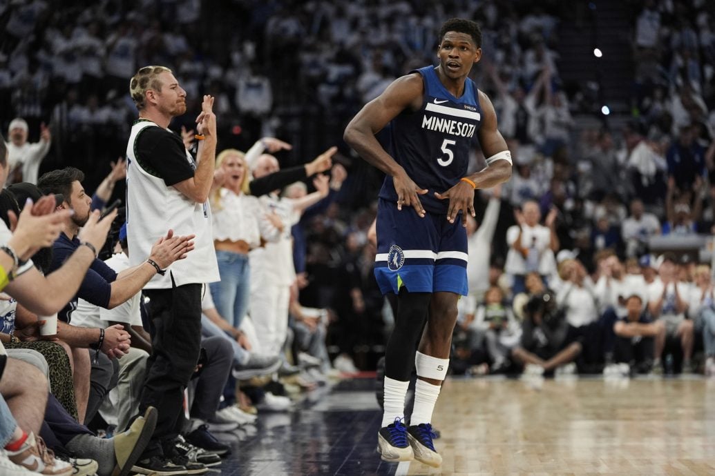 NBA季后赛|西决第3仗狂胜42分 木狼“扫雷”扳回一城