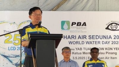 上周全槟大制水 曹观友：延迟或提早恢复水供都被骂