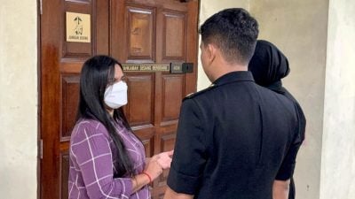 涉伪造课程骗取人资部拨款 公司女主管面控不认罪
