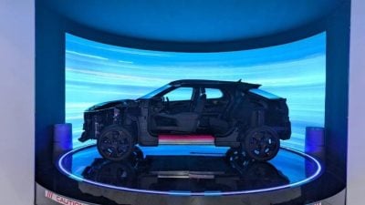 Perodua eMO EV原型车现身车展　品牌首款电动车年底发布