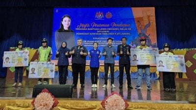 B2级摩托车驾驶执照援助计划 . 刘强燕：南兰区1650人参与 . 未来将加大宣传力度