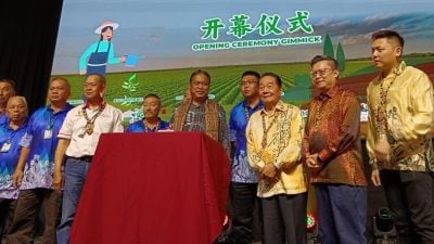 伦迪：砂政府坚定推动农业转型 . 力争实现食品净出口目标