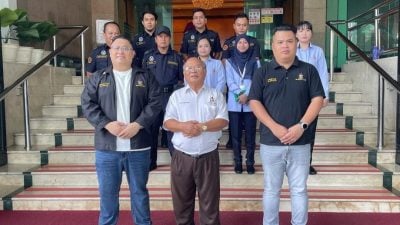 市会查兰岛邦江11食肆．4家卫生不达标接警告