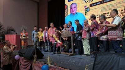 安华拉拜：砂选举不远了 . 砂盟成员党勿松懈