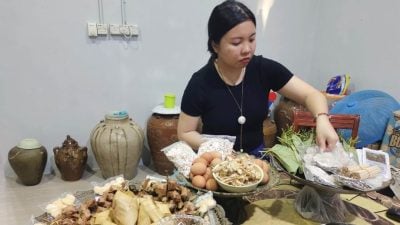 达雅节前夕竹筒美味飘香