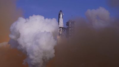 SpaceX星舰第9次测试失败失控解体 估坠印度洋