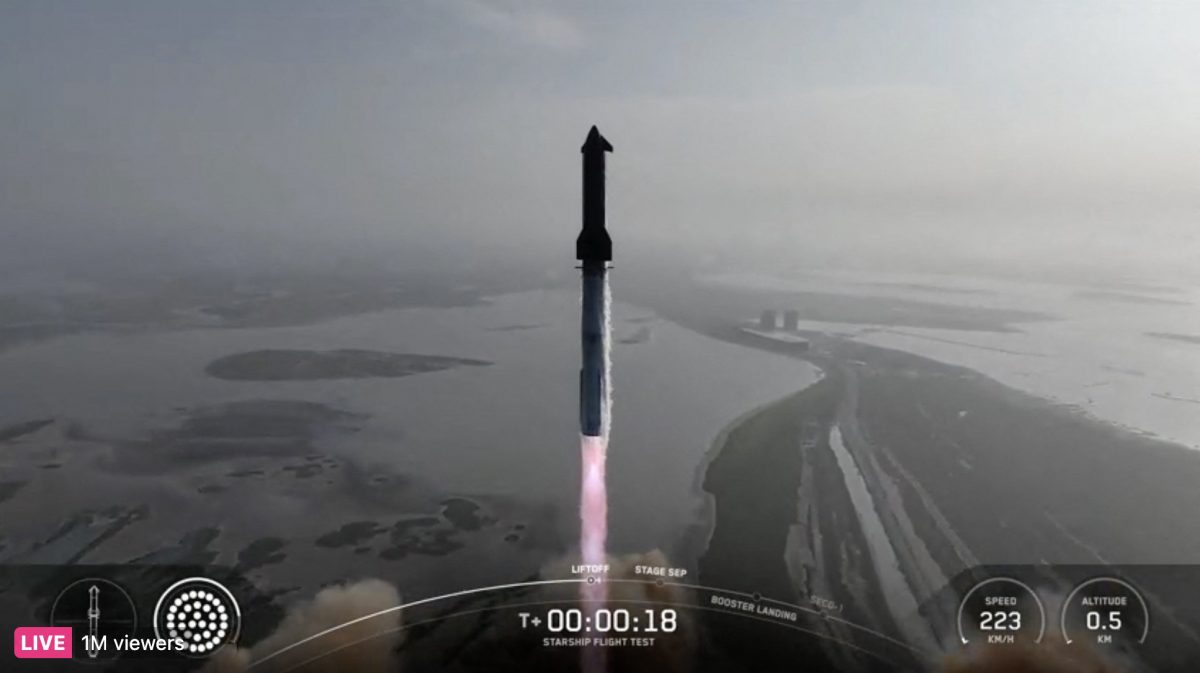 SpaceX星舰试飞失败 2026年底飞火星目标不变