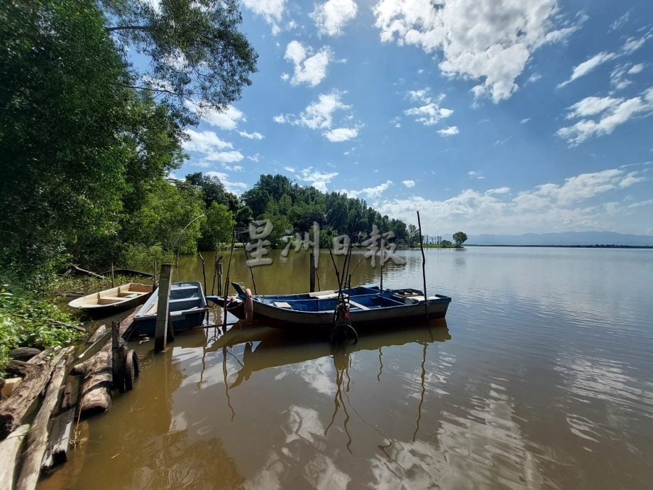 (3/5见报)星角摄/全马唯一鉄路穿越的人造湖-武吉美拉湖