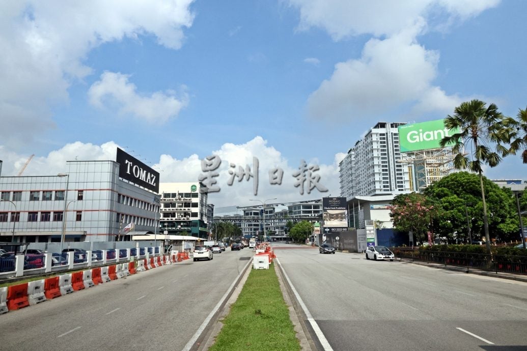 大都会封面/民众欢迎MBSJ建行人天桥、有盖行人道