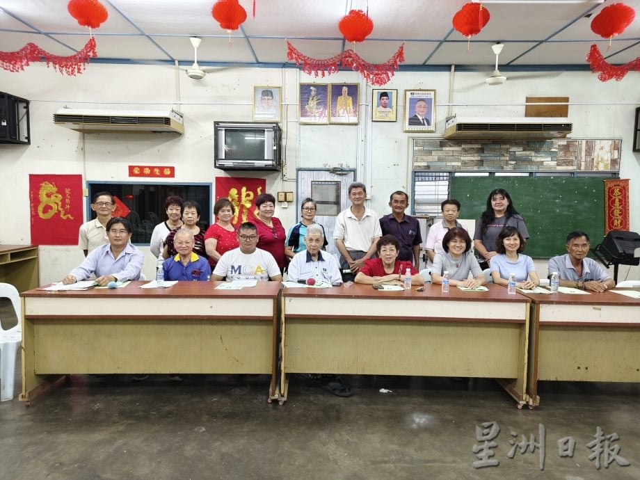 东：马华胡姬支会党员大会 莫善鸿：垦殖地问题当考虑人民家计