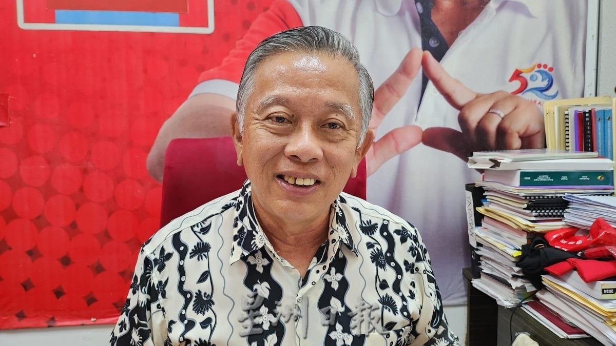 李三路河边放生鲶鱼视频惹议 被批“好心做坏事”,森渔业局:非所有鱼类适合放生