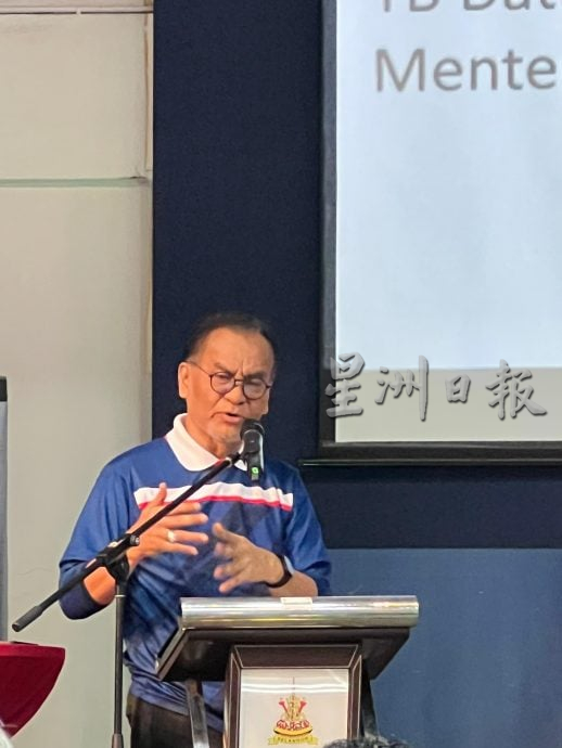 祖基菲里:望医生咨询费一个月内解决