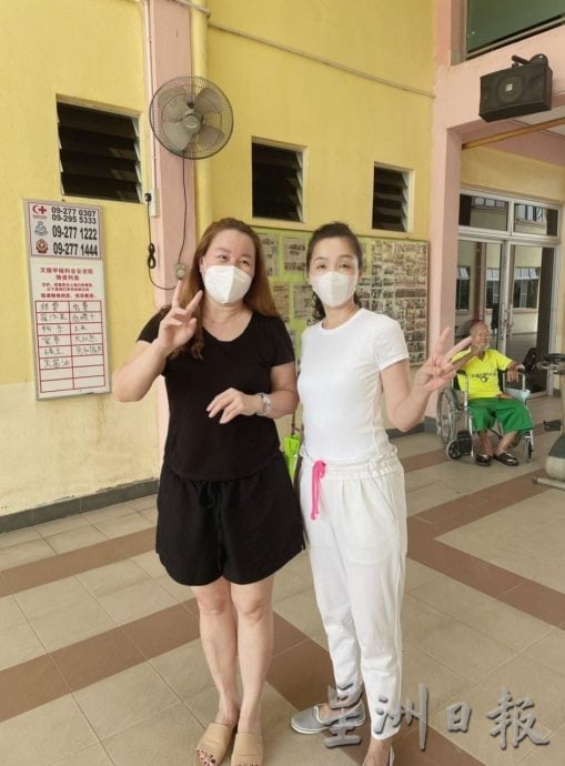 东：百乐淡属理发师联合献爱心 义务为弱势群体理发