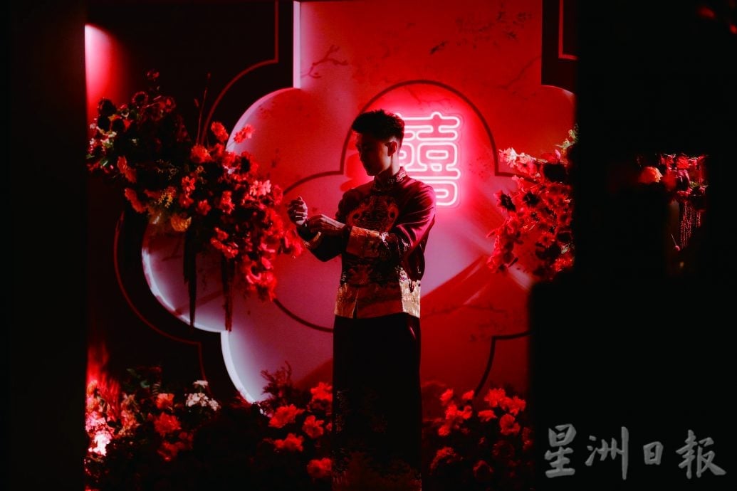 霹;6日见报//青创家园︱兄妹用天赋当创业成本 开创花艺设计业“篮海”