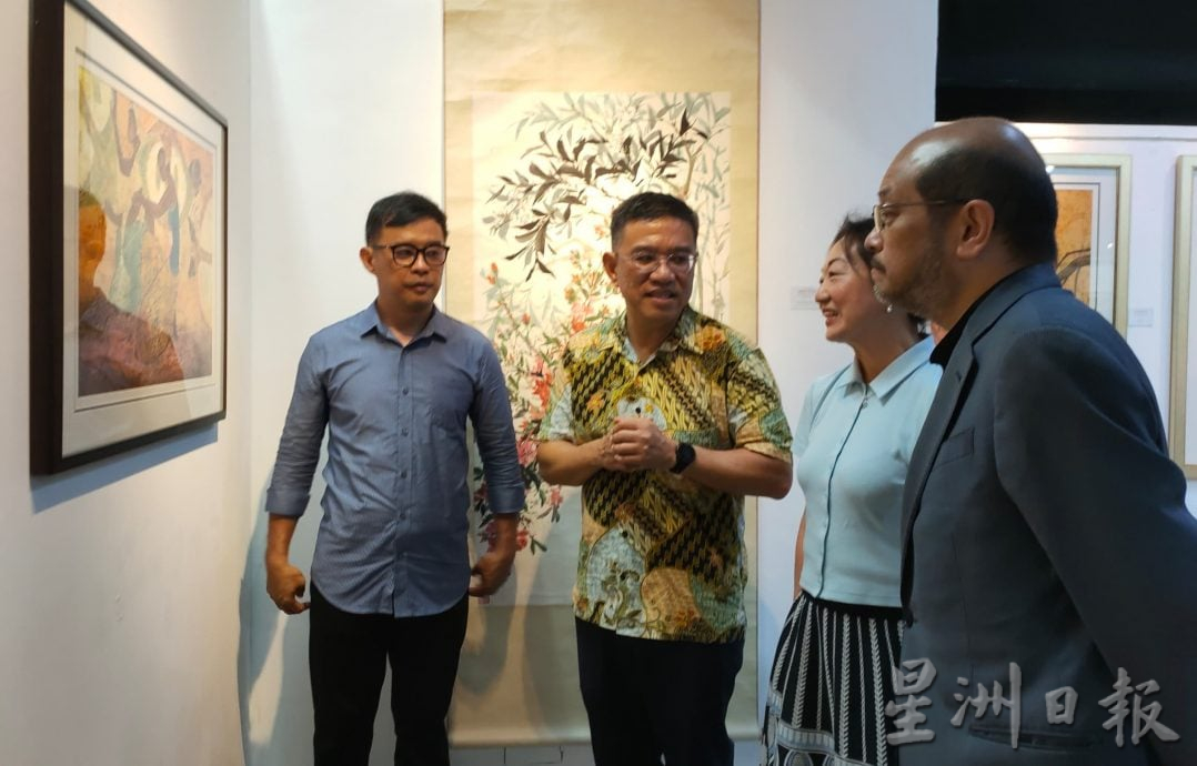 （大北马）情钟南洋画展开幕